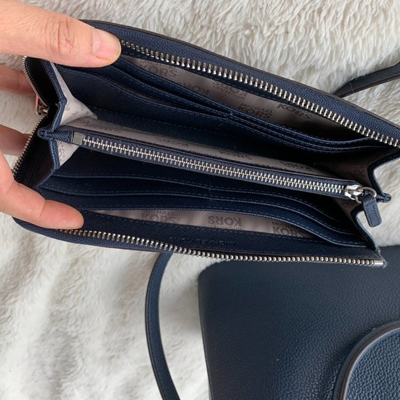 Micheal Kors bag - Picture 7 of 7